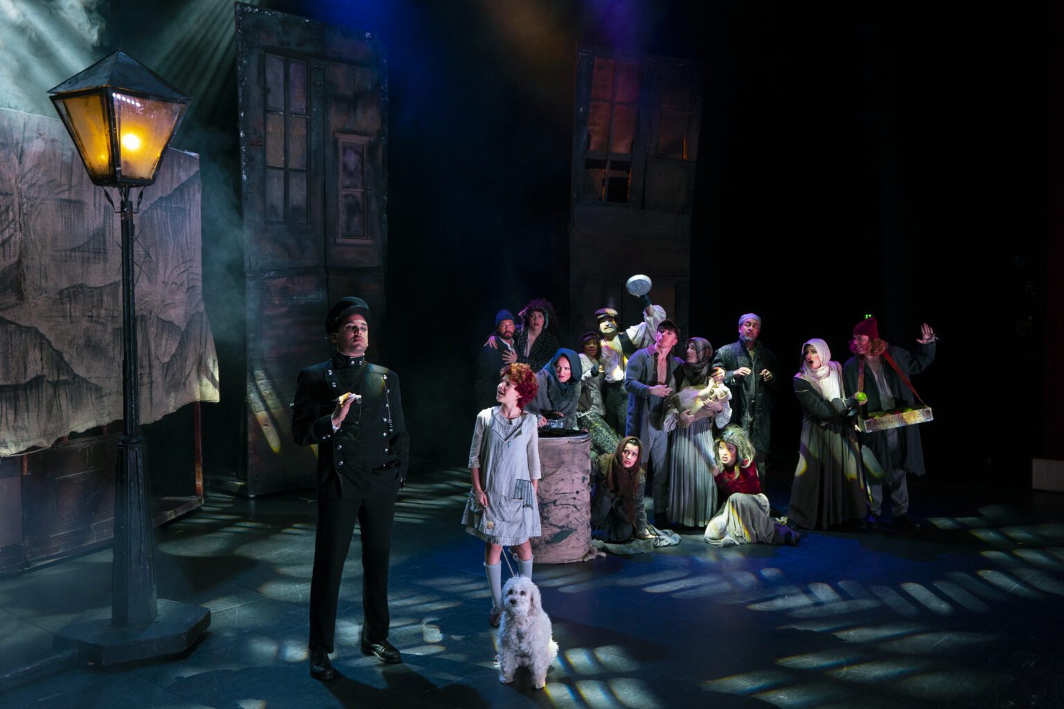 Los musicales 'Annie' y 'Jekyll&Hyde' que están triunfando por todo el país llegan a Avilés en la primera semana de octubre