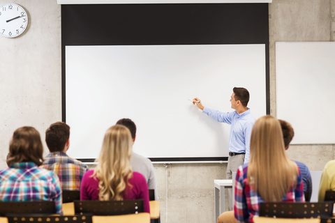Educación publica la primera convocatoria de aspirantes a interinidad para el nuevo curso escolar con una oferta de 3.290 plazas