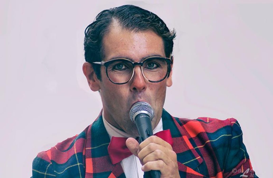 Intríngulis de Adrián Conde Espectáculos